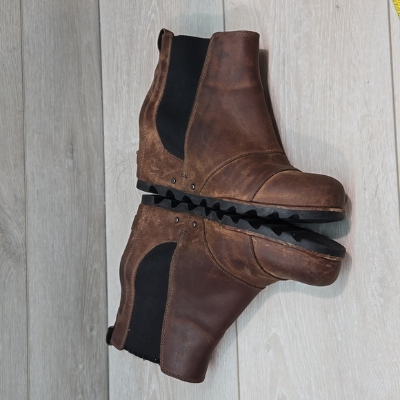 Sorel Women Leather Wedge Boots shoes sz 8 - Picture 10 of 13